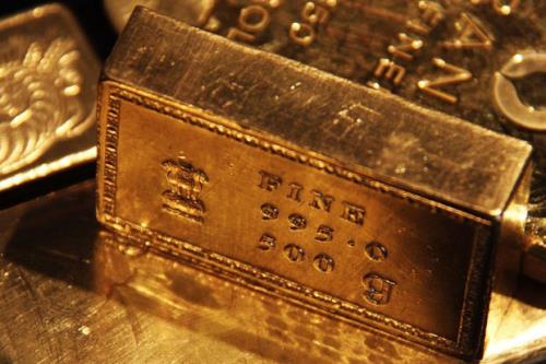 کاهش قیمت طلای جهانی هر اونس به ۲۳۲۱ دلار و ۸۷ سنت رسید