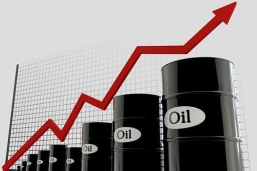 نفت در انتظار سیگنال های جدید آمریکا صعود کرد